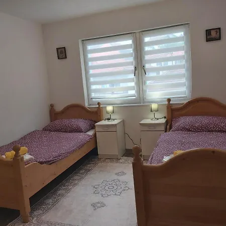 Apartman Kadinica