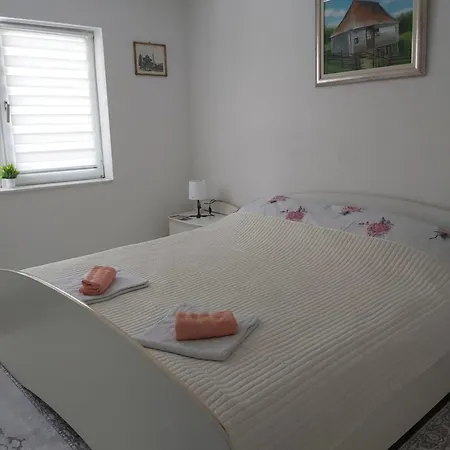 Kadinica Apartman *
